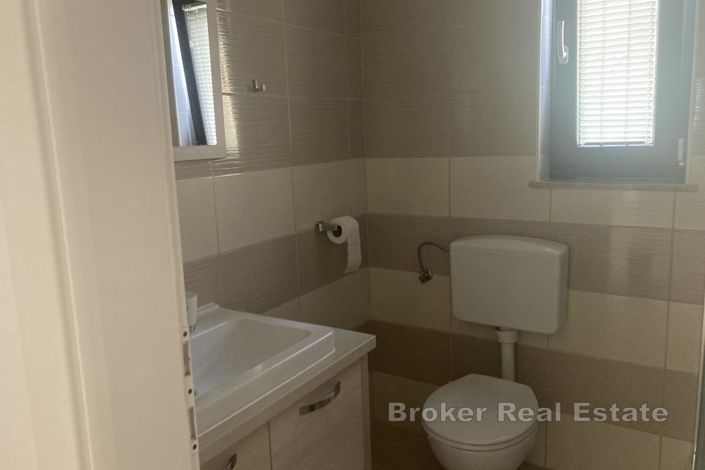 Image No.12-7 Bed Villa for sale