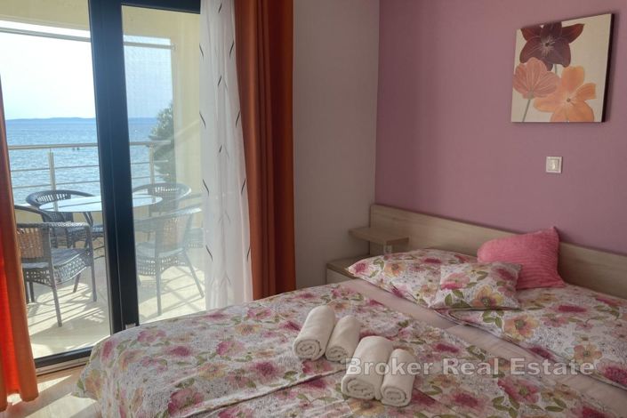 Image No.8-7 Bed Villa for sale