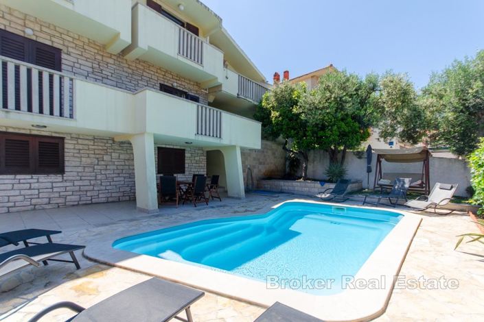 Image No.3-5 Bed Villa for sale