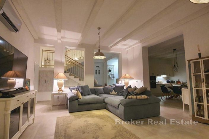 Image No.5-4 Bed Villa for sale