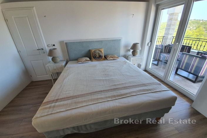 Image No.7-4 Bed Villa for sale