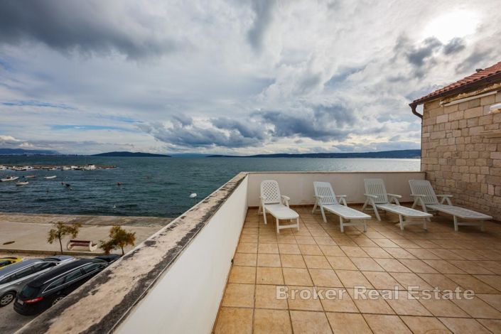 Image No.2-10 Bed Villa for sale