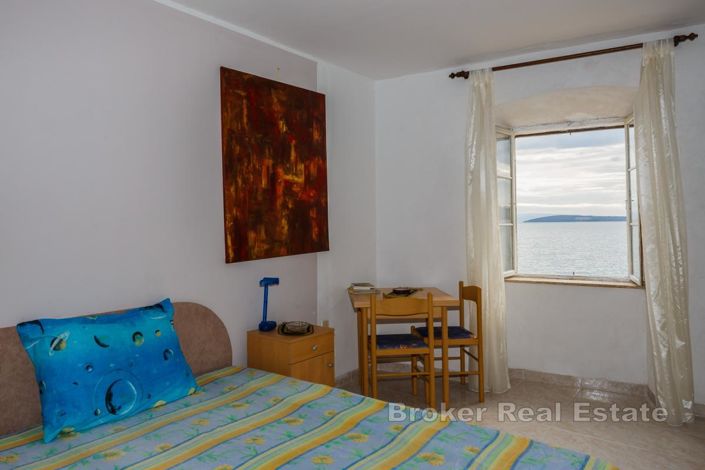 Image No.6-10 Bed Villa for sale