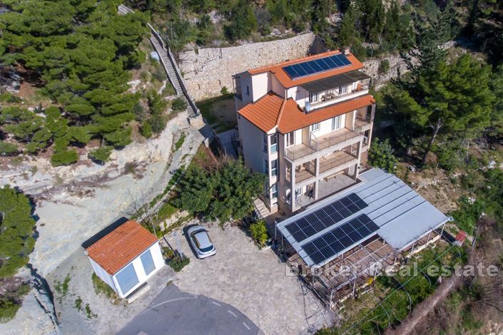 Image No.3-20 Bed Villa for sale