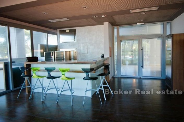 Image No.5-2 Bed Commercial for sale