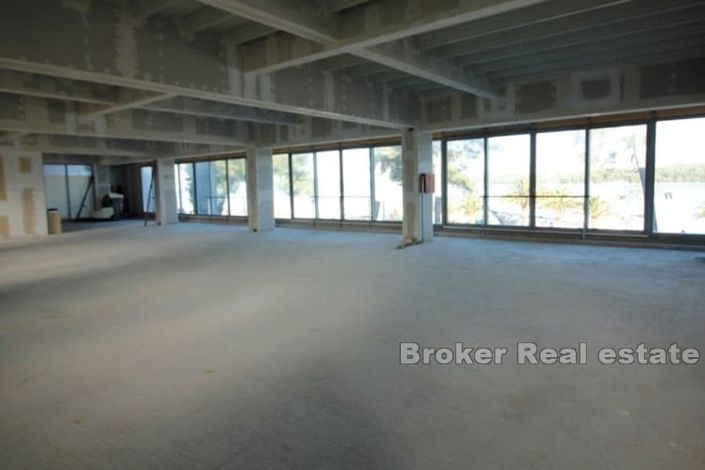 Image No.2-2 Bed Commercial for sale