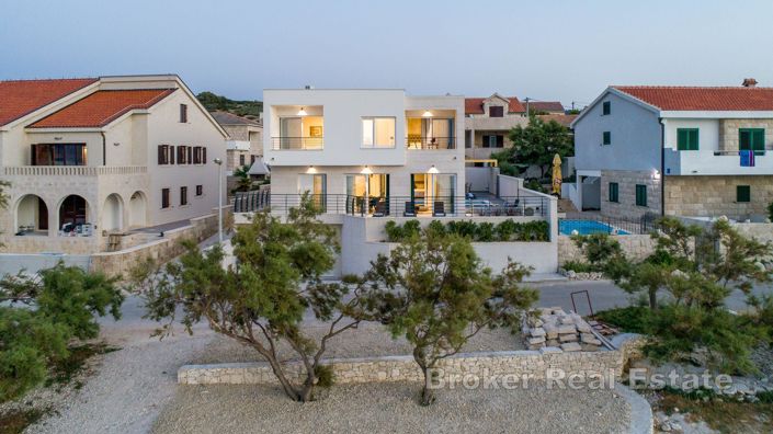 Image No.19-5 Bed Villa for sale