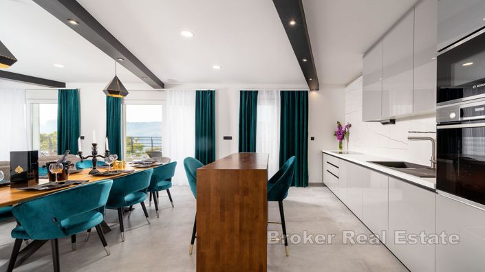 Image No.7-5 Bed Villa for sale