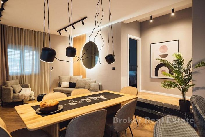 Image No.4-Villa de 4 chambres à vendre à Rogoznica