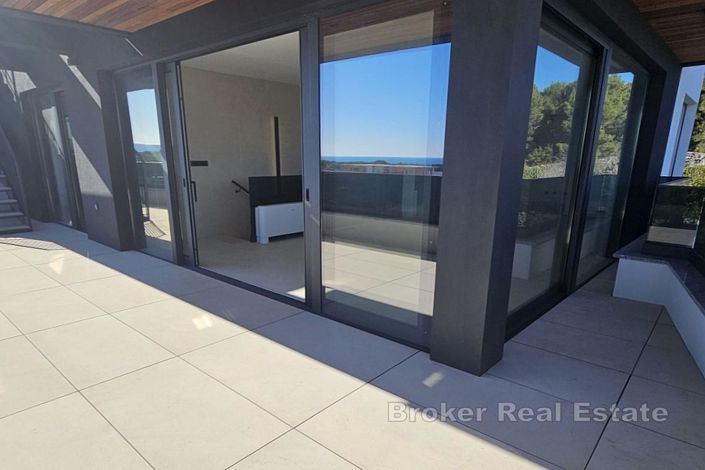 Image No.3-3 Bed Apartment for sale