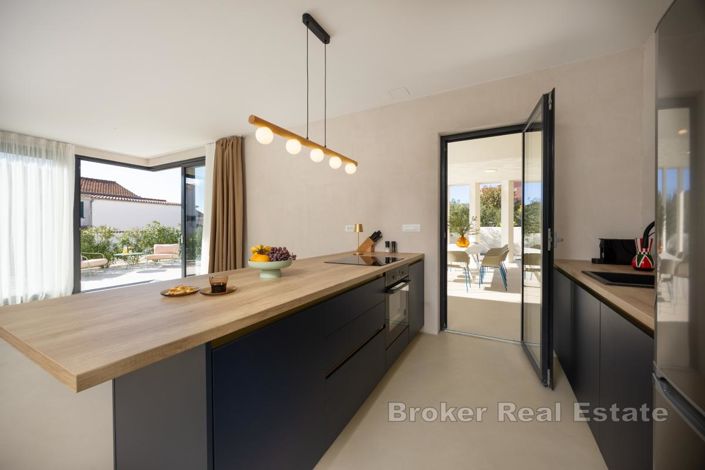 Image No.8-Villa de 3 chambres à vendre à Rogoznica