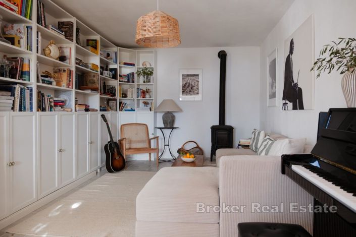 Image No.3-3 Bed Villa for sale