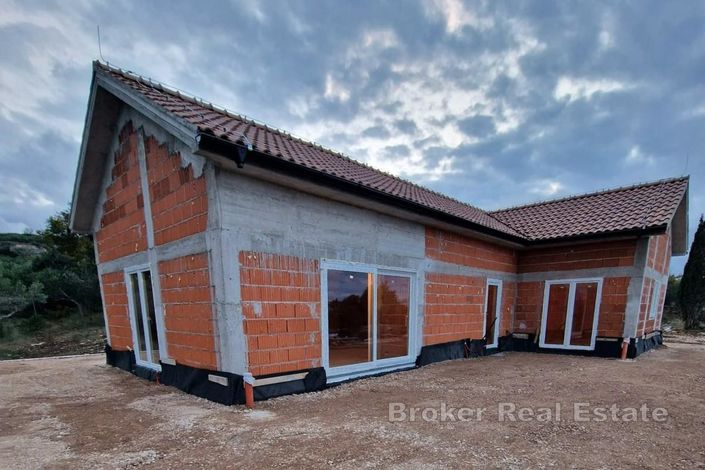 Image No.10-Villa for sale