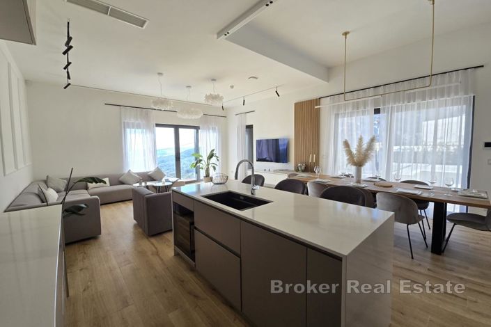 Image No.7-5 Bed Villa for sale