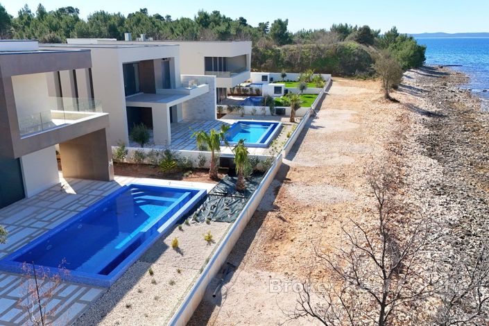 Image No.5-4 Bed Villa for sale