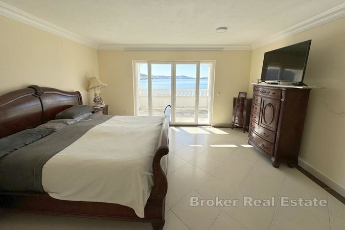 Image No.11-5 Bed Villa for sale