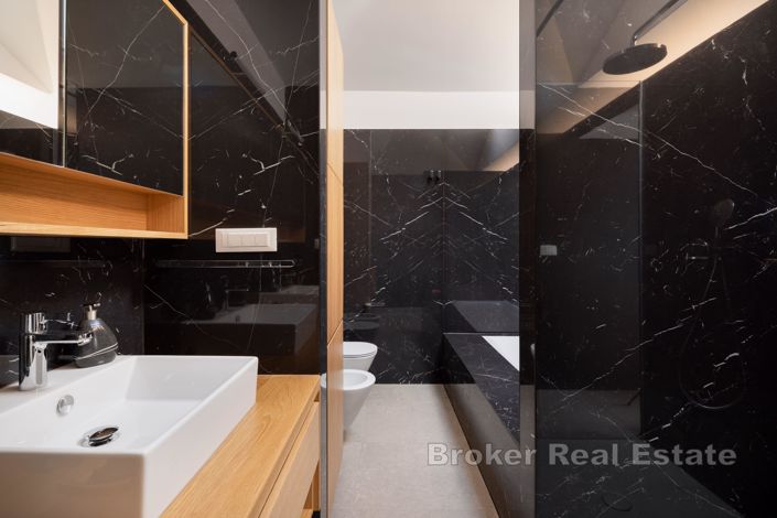 Image No.8-Villa de 3 chambres à vendre à Omiš