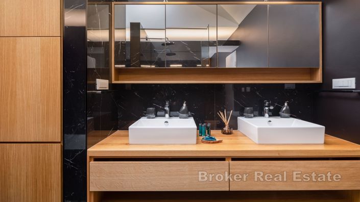 Image No.13-Villa de 3 chambres à vendre à Omiš