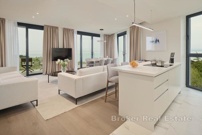 Image No.6-3 Bed Apartment for sale