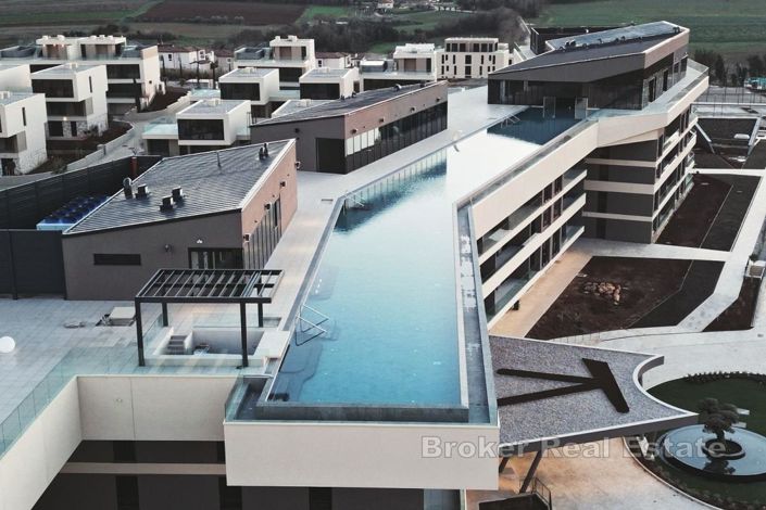 Image No.9-3 Bed Apartment for sale