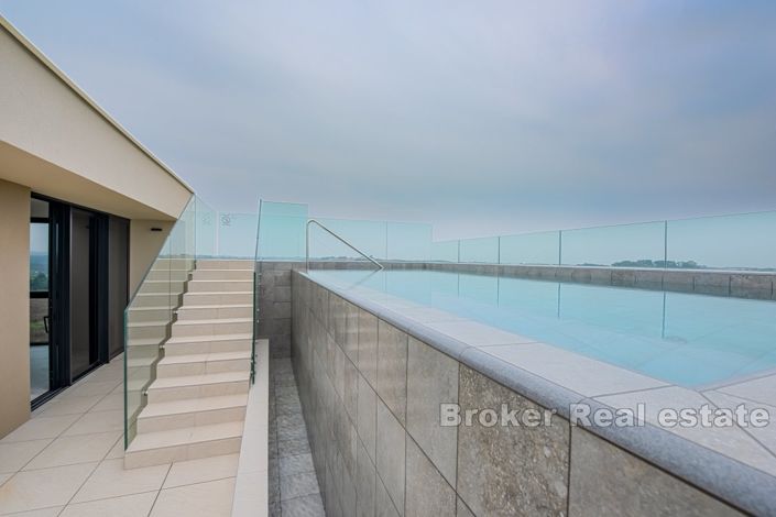 Image No.16-4 Bed Villa for sale