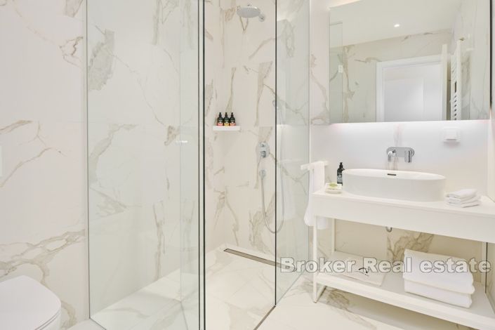 Image No.8-Villa de 4 chambres à vendre à Umag