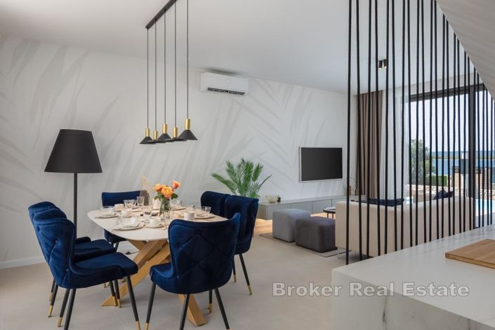 Image No.5-3 Bed Villa for sale