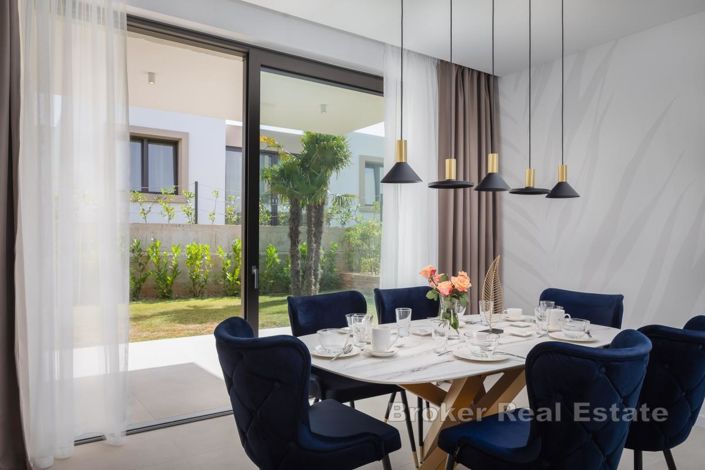 Image No.8-3 Bed Villa for sale