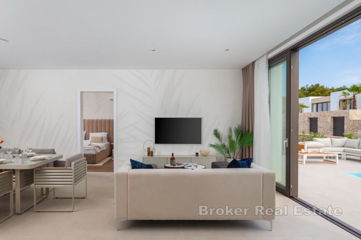 Image No.5-2 Bed Villa for sale