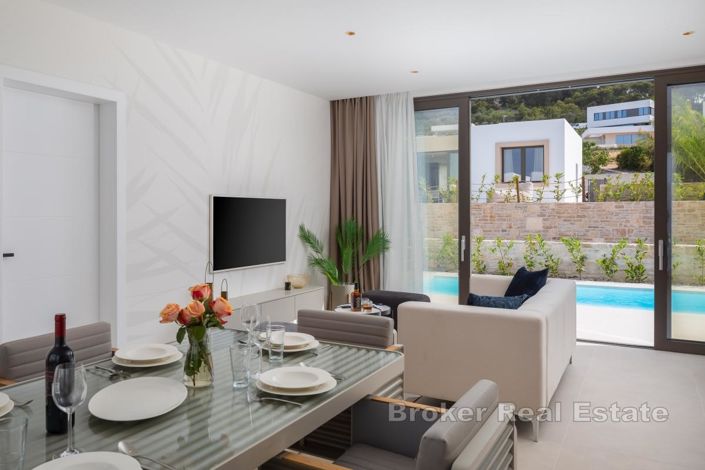 Image No.6-2 Bed Villa for sale