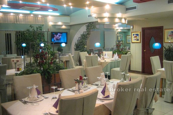 Image No.5-Un hôtel de 12 chambres à vendre à Trogir