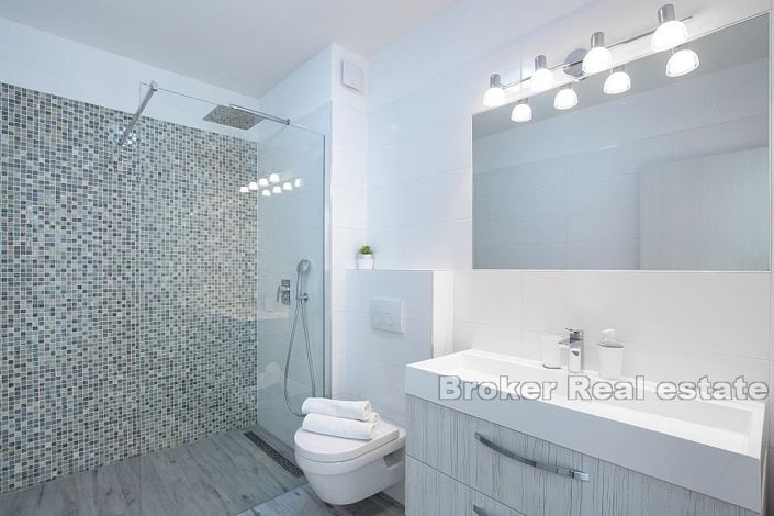 Image No.14-Villa de 4 chambres à vendre à Split