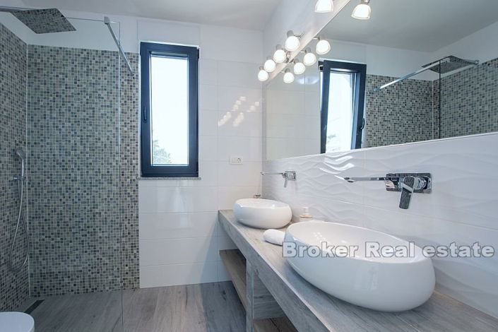 Image No.15-Villa de 4 chambres à vendre à Split