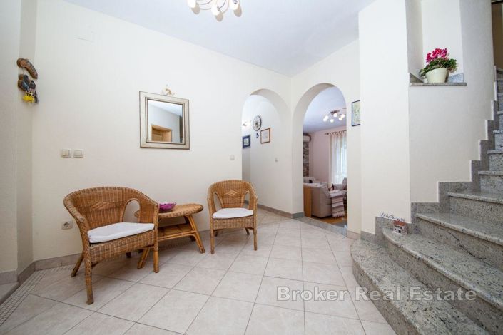 Image No.5-Villa de 5 chambres à vendre à Makarska