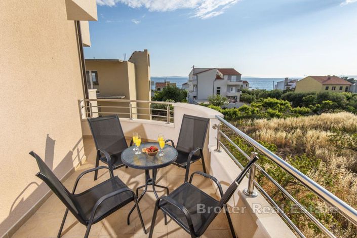 Image No.4-6 Bed Villa for sale