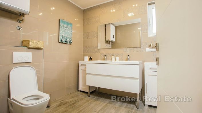 Image No.17-Villa de 4 chambres à vendre à Split