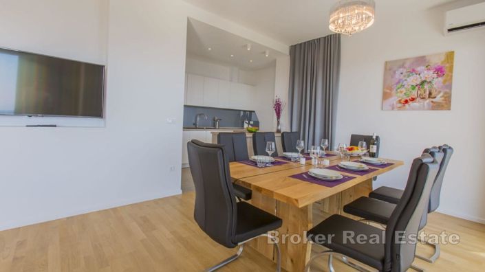 Image No.7-4 Bed Villa for sale