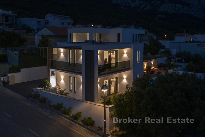 Image No.16-Villa de 4 chambres à vendre à Makarska