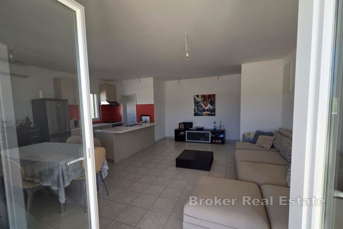 Image No.4-6 Bed Villa for sale