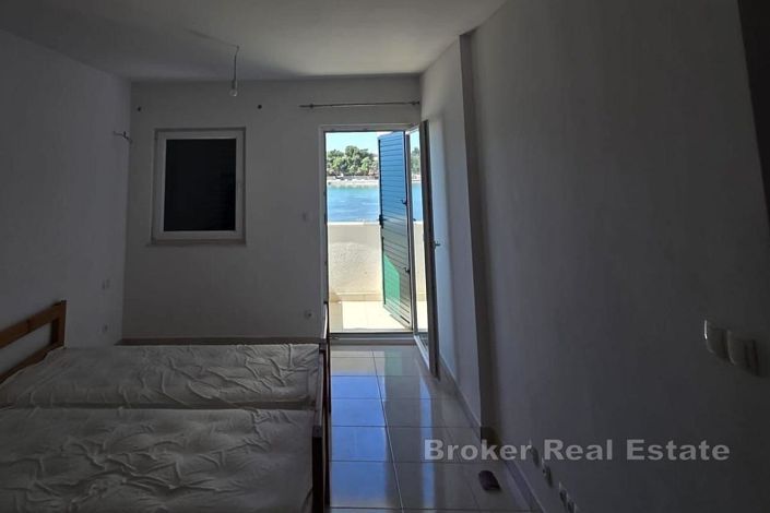 Image No.8-6 Bed Villa for sale