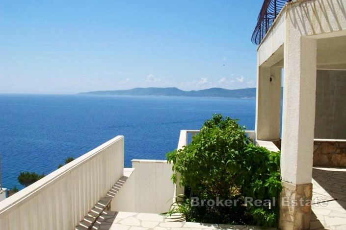 Image No.3-21 Bed Villa for sale