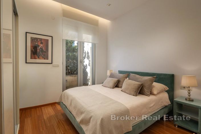 Image No.14-3 Bed Apartment for sale