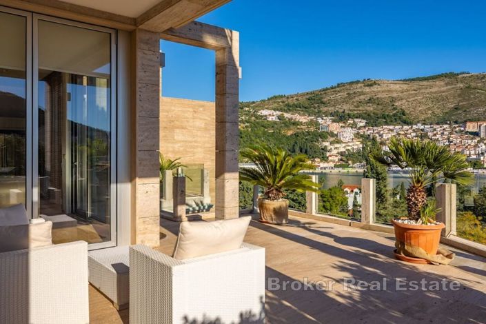 Image No.17-3 Bed Apartment for sale