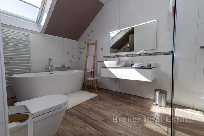 Image No.8-Villa de 6 chambres à vendre à Croatie