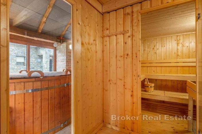 Image No.10-Villa de 4 chambres à vendre à Gospic