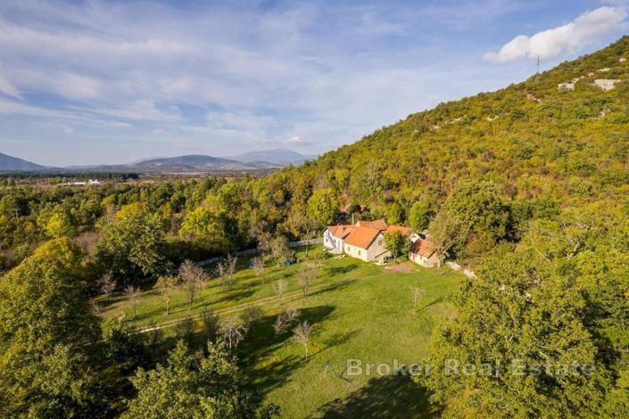 Image No.15-Villa de 4 chambres à vendre à Gospic