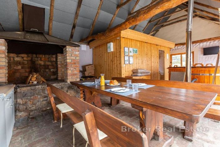 Image No.9-Villa de 4 chambres à vendre à Gospic