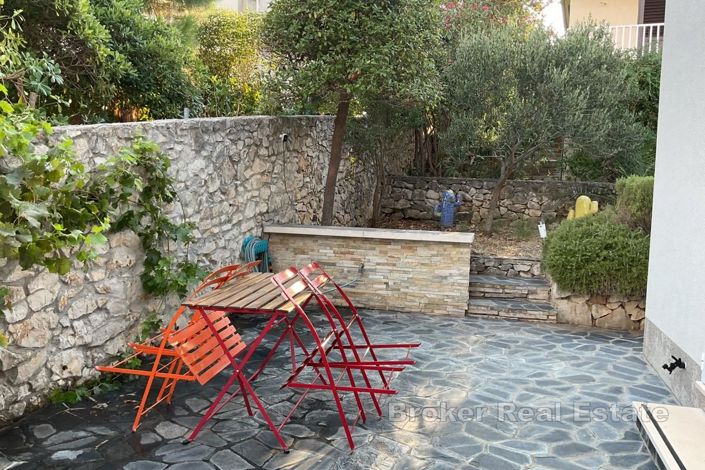 Image No.10-5 Bed Villa for sale