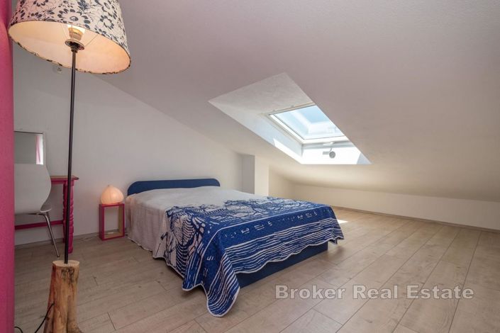 Image No.5-5 Bed Villa for sale