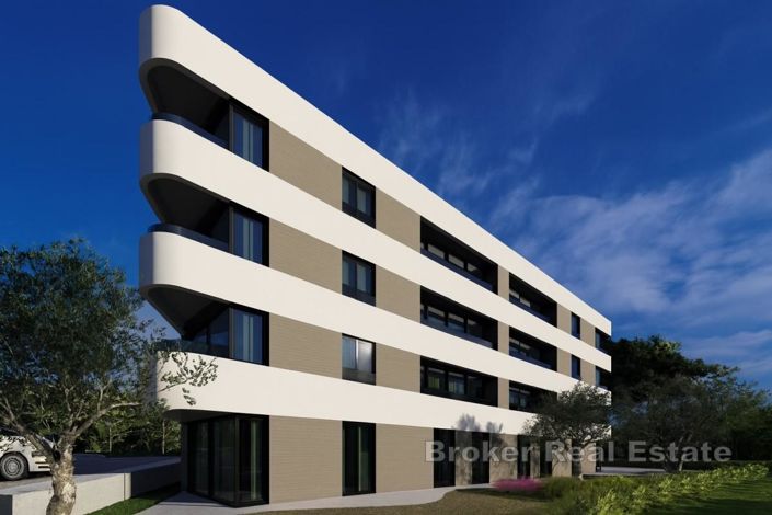 Image No.3-2 Bed Commercial for sale